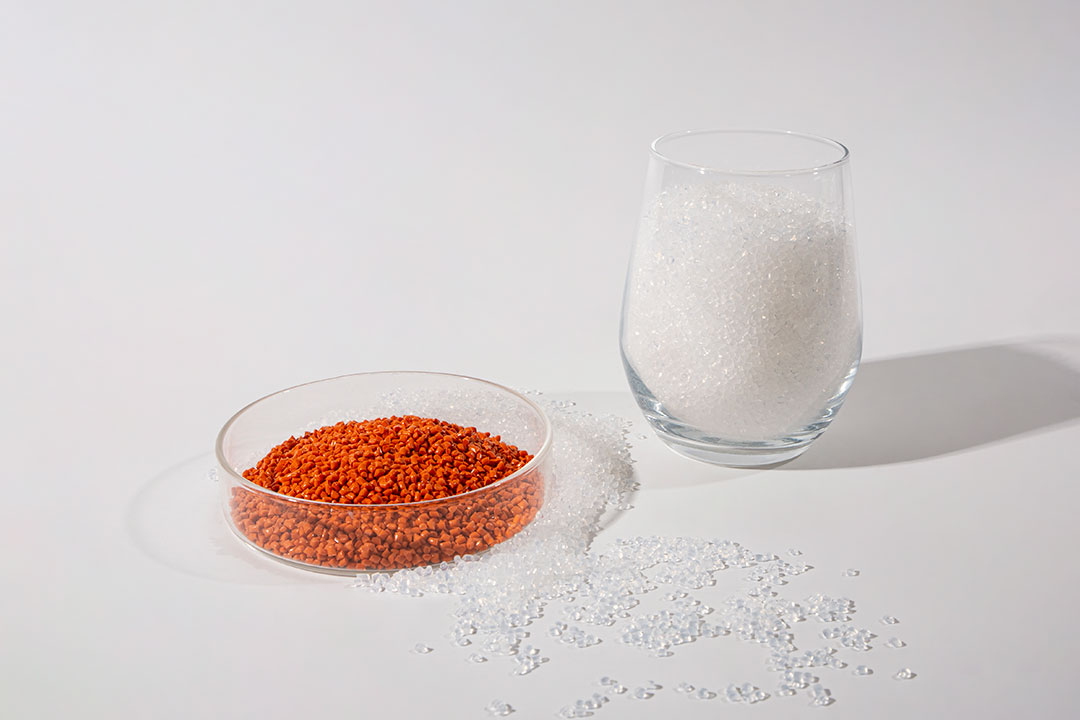 PFA的性質(zhì)和優(yōu)缺點(diǎn)是什么？